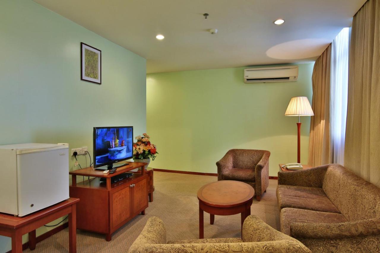 Winner Hotel Kota Kinabalu Exterior photo